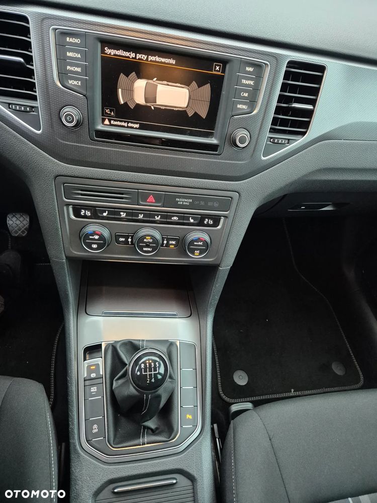 Volkswagen Golf Sportsvan 1.6 TDI BlueMotion Technology Lounge - 14