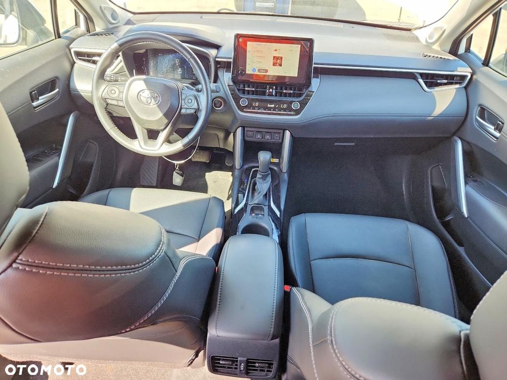 Toyota Corolla Cross - 8