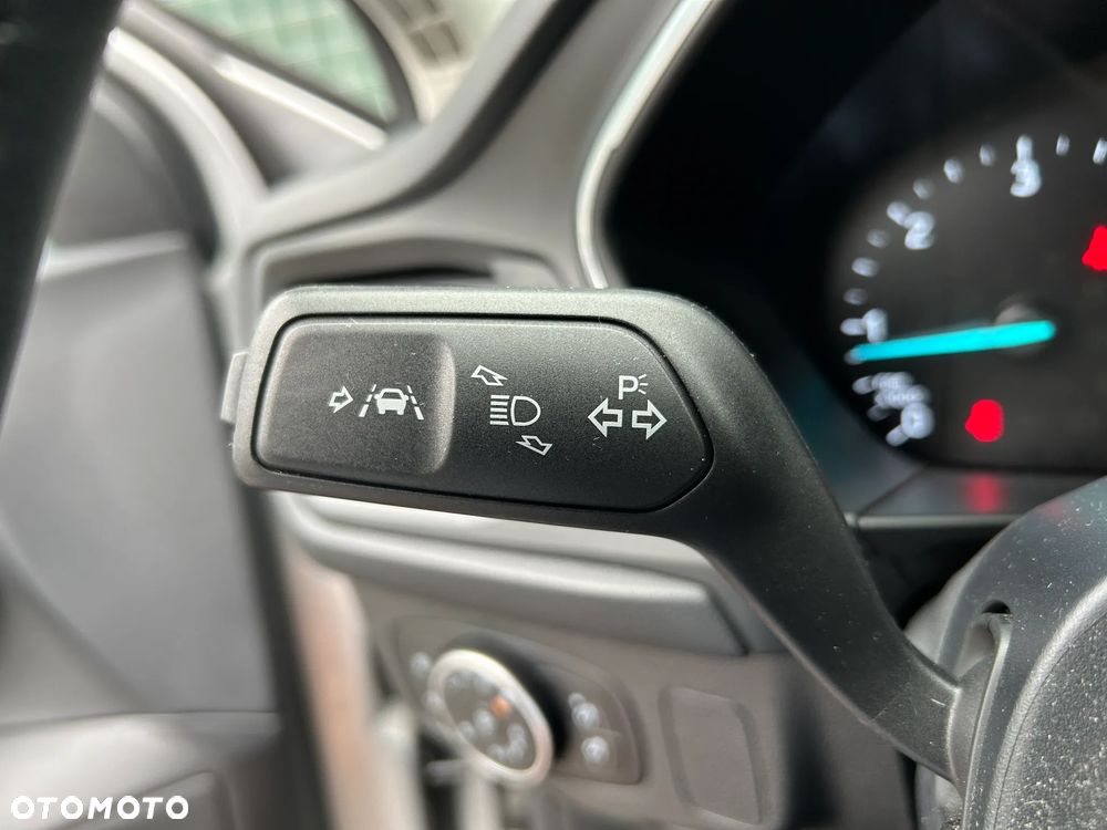 Ford Focus 1.5 EcoBlue Titanium - 34