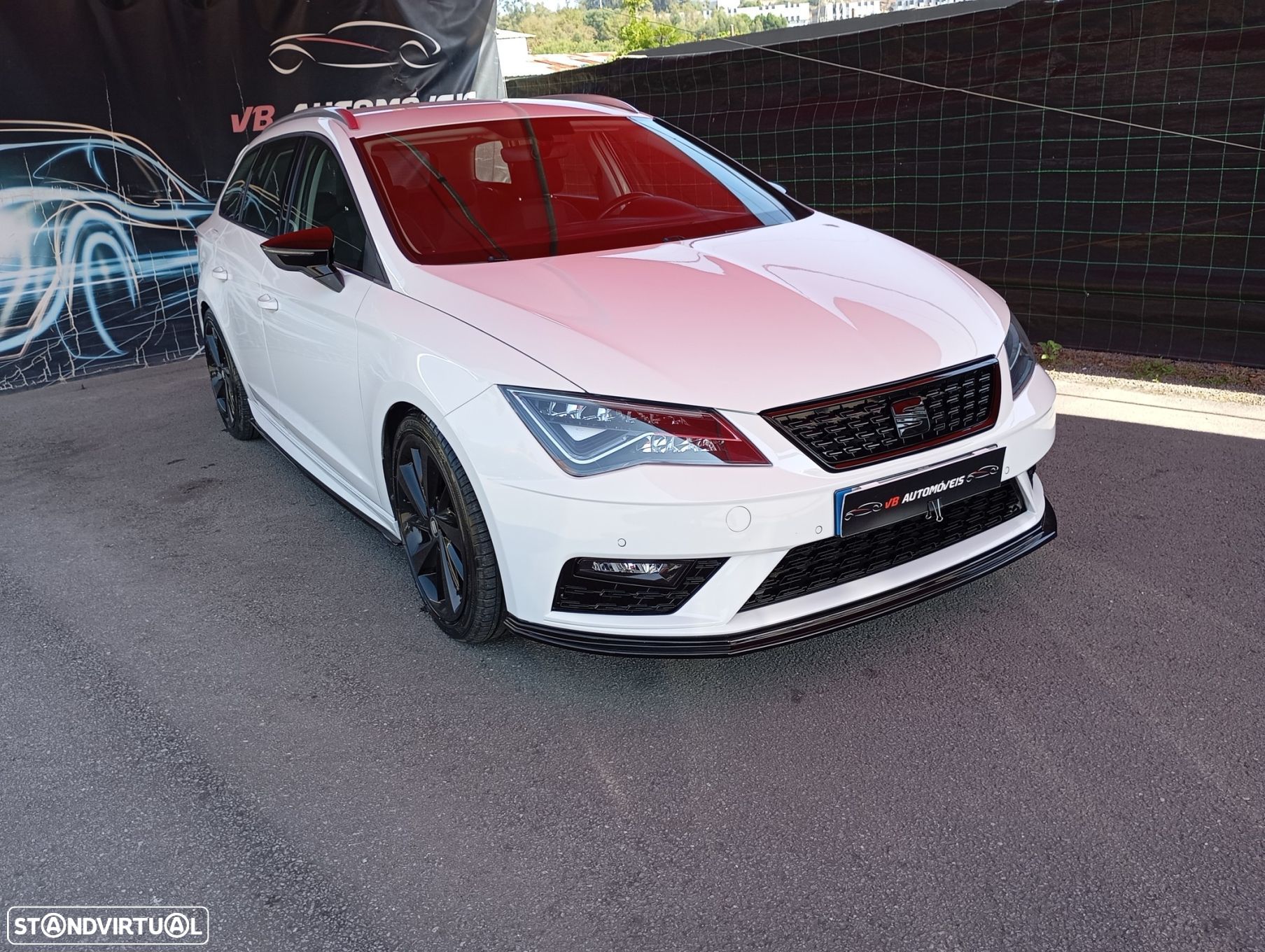 SEAT Leon ST 1.6 TDI FR S/S - 1