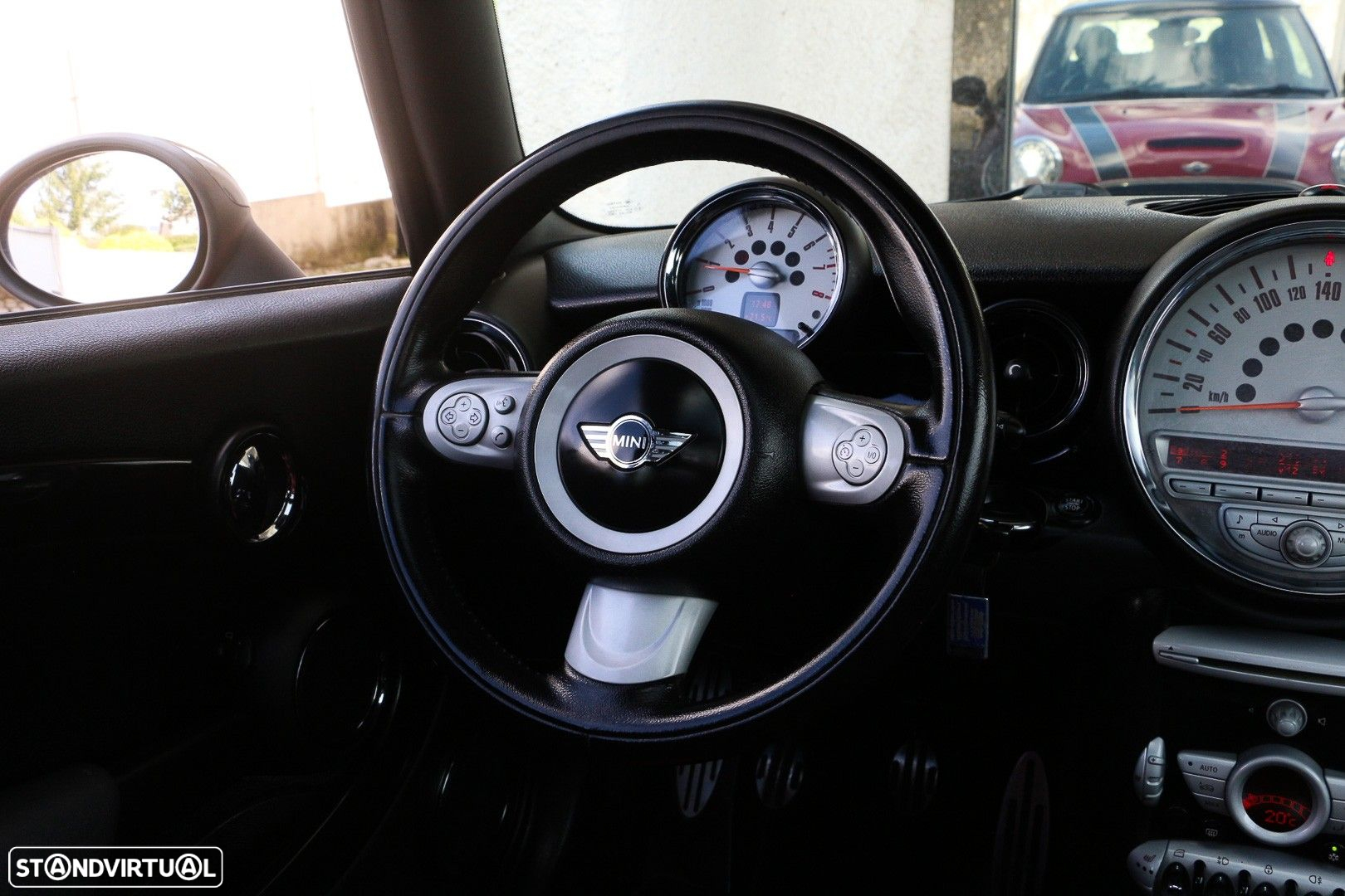 MINI 3 Portas John Cooper Works - 17