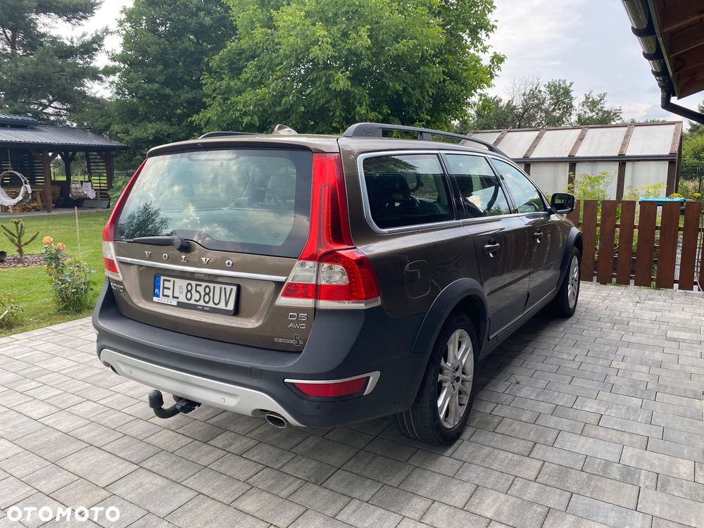 Volvo XC 70 D5 AWD Summum - 2