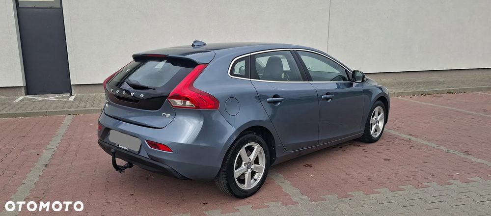 Volvo V40 D2 Momentum - 10