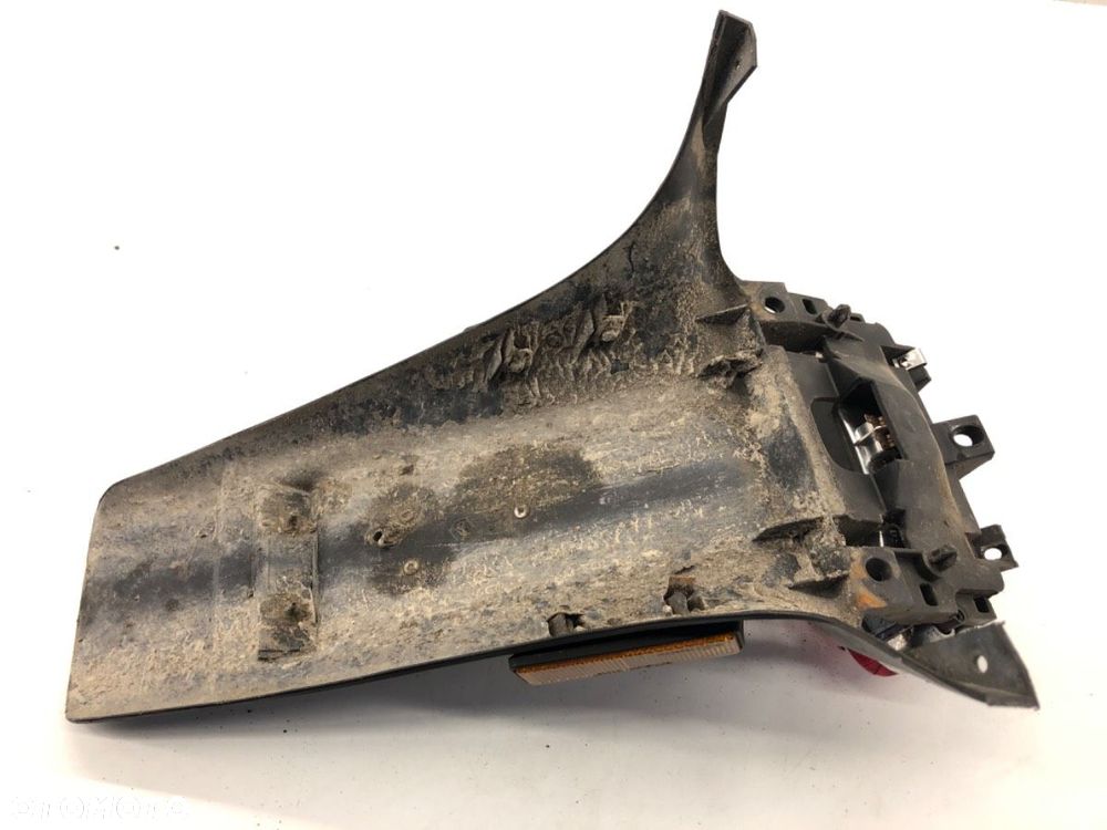 LAMPA TYŁ BŁOTNIK OGON  PIAGGIO TYPHOON 2001 - 2014 Typhoon 50 4 kW [5 KM] - 3