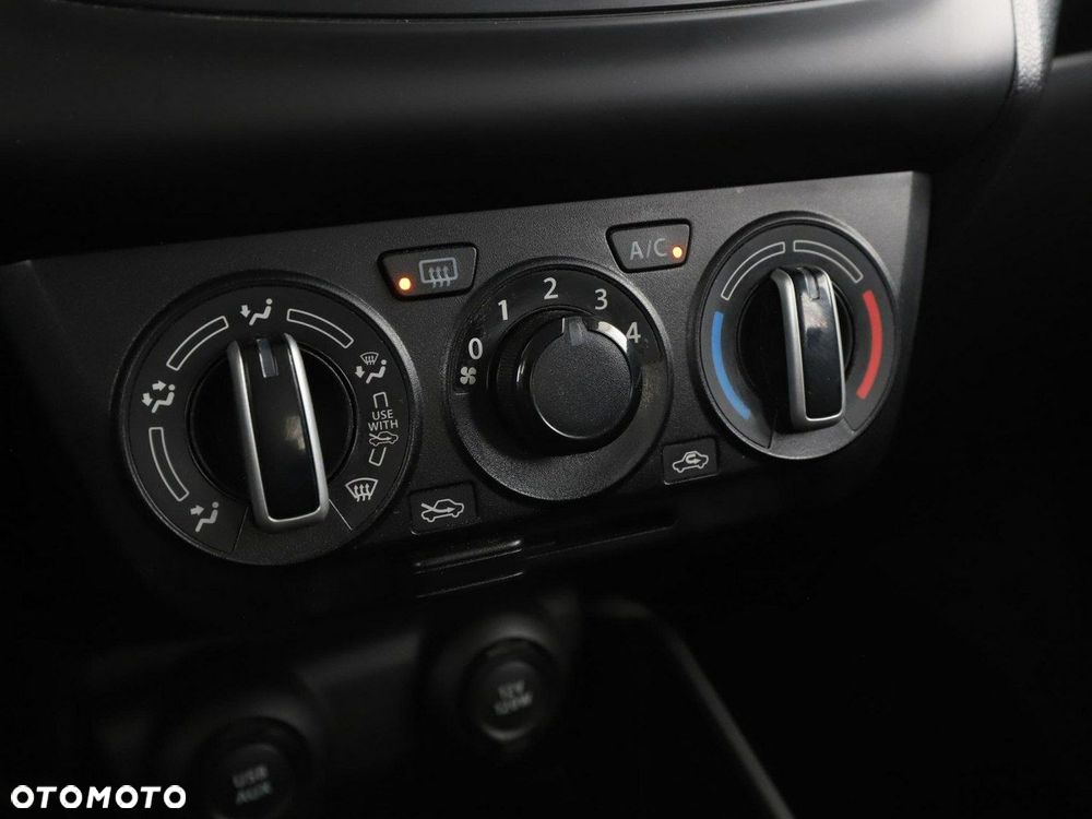 Suzuki Swift 1.2 Dualjet Hybrid Club - 25