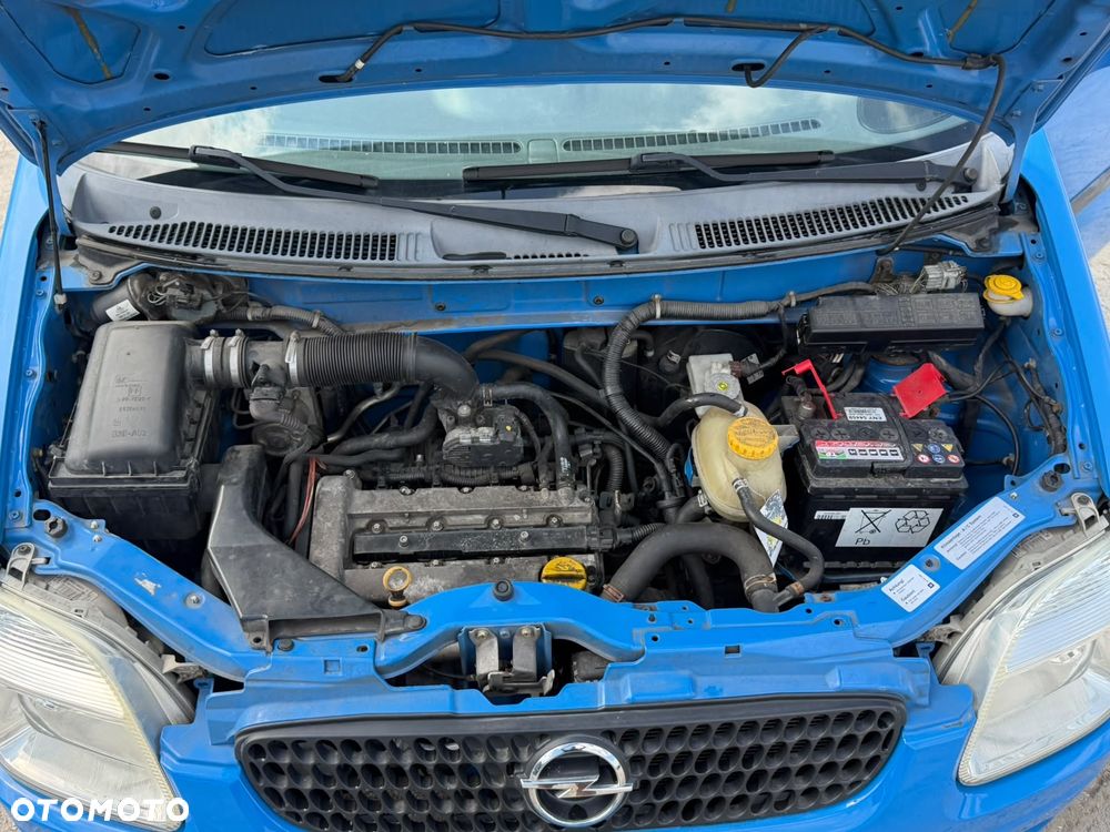 Opel Agila 1.2 16 V Njoy - 23