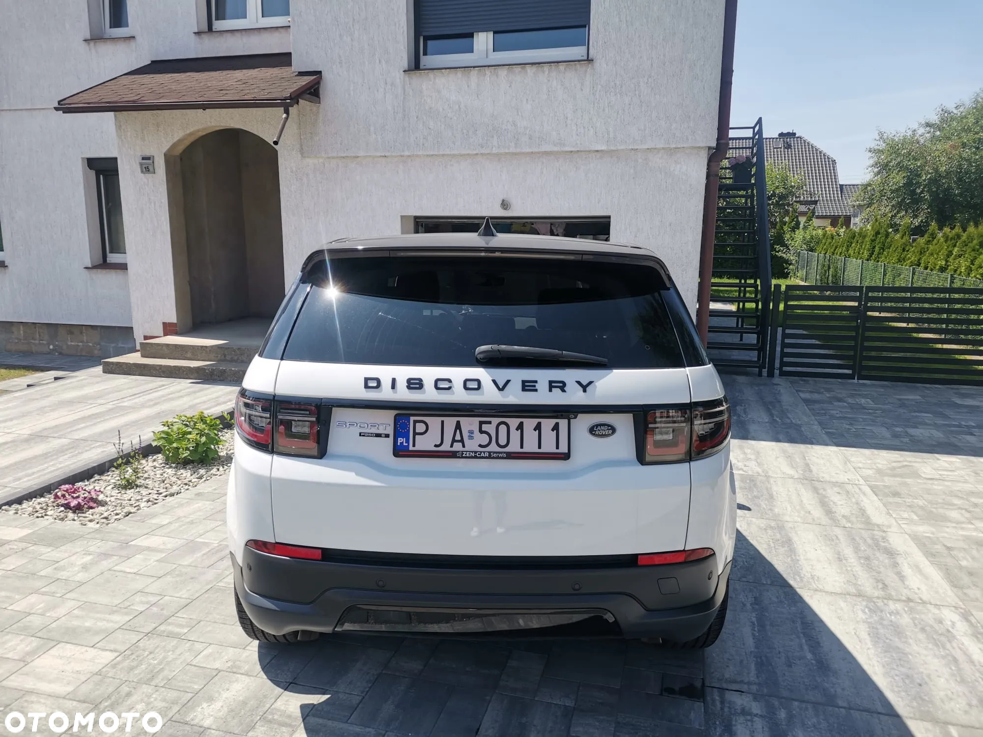 Land Rover Discovery Sport 2.0 Si4 Pure - 9