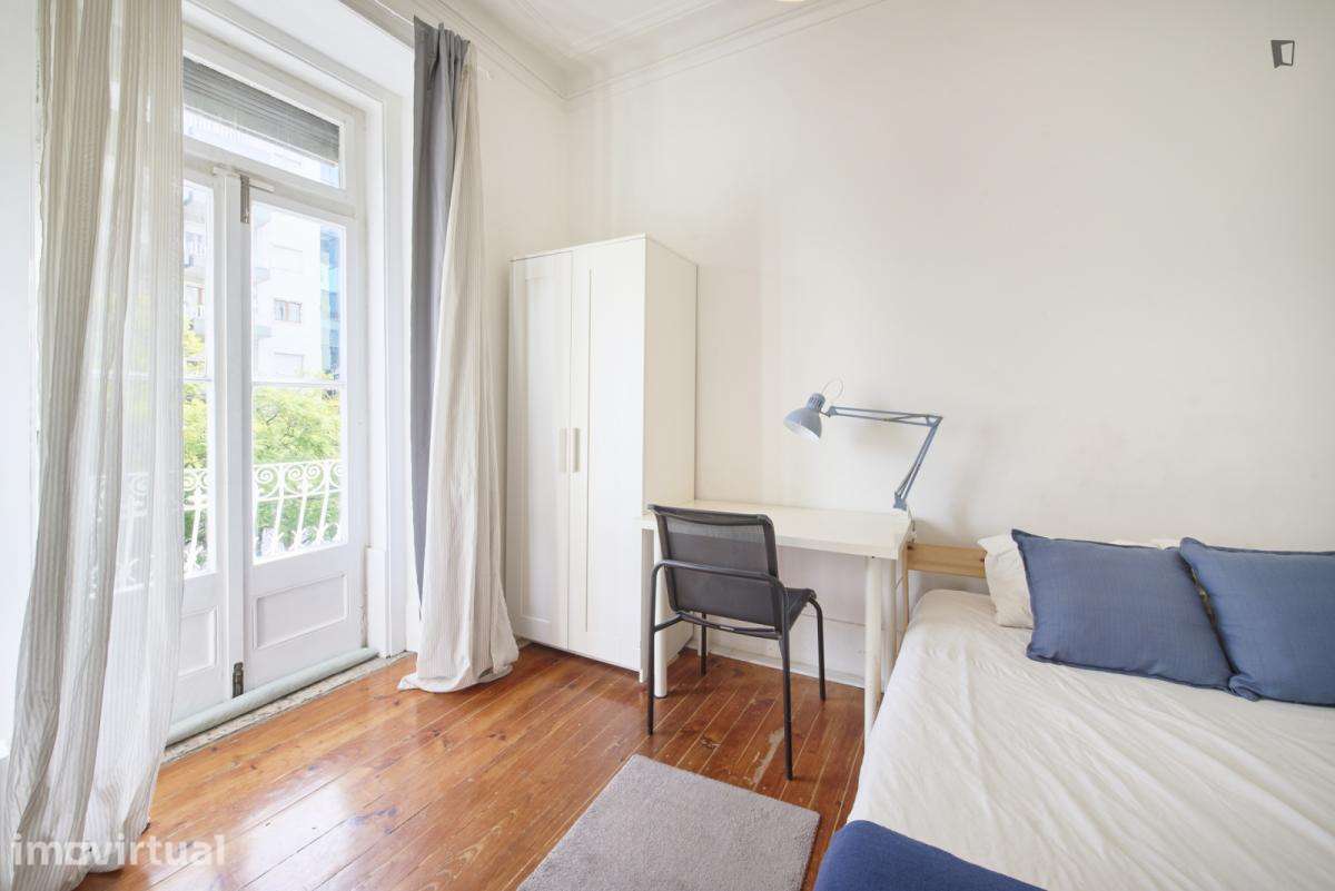 Quarto - localizado em Saldanha Lisbon - Grande imagem: 2/46
