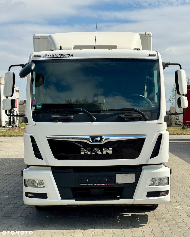 MAN TGL 12.250 / KONTENER / WINDA / 310 TYŚ KM / EURO 6 / SYPIALKA / 5 232 KG ŁADOWNOŚCI / 2018 ROK - 8