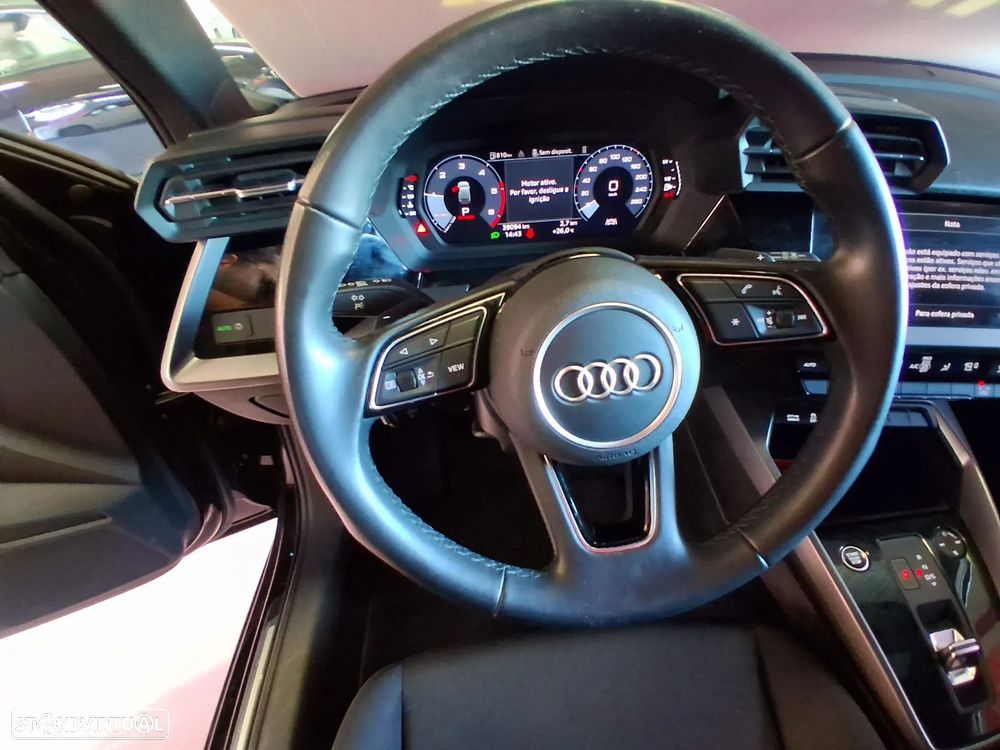 Audi A3 Sportback 30 TDI Advanced S tronic - 5