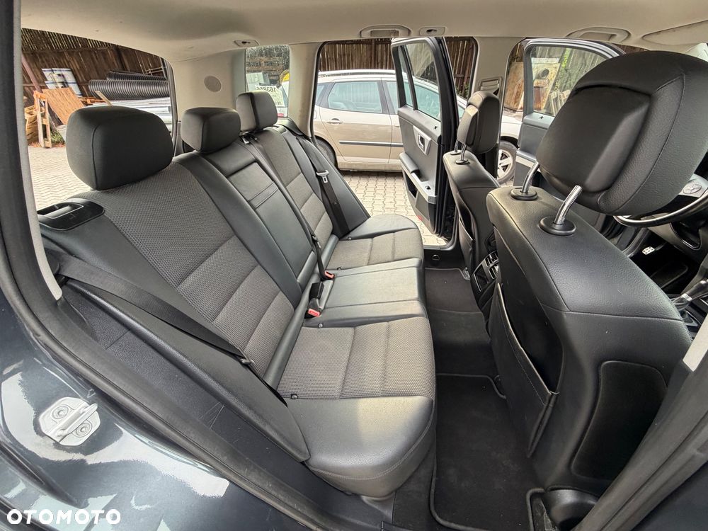 Mercedes-Benz GLK - 10