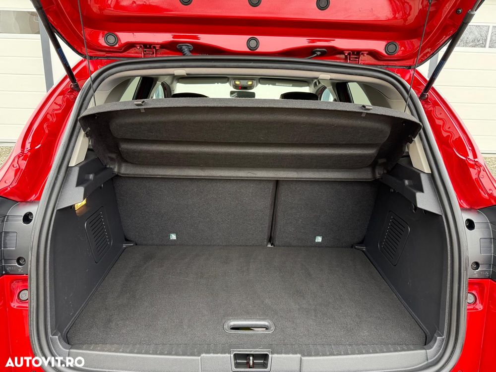 Renault Captur TCe 150 EDC GPF BOSE EDITION - 16