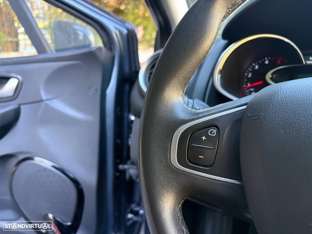 Renault Clio 1.5 dCi Limited EDition - 24