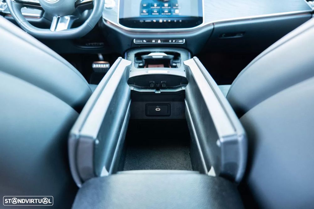 Mercedes-Benz E 220 d 9G-TRONIC AMG Line - 25