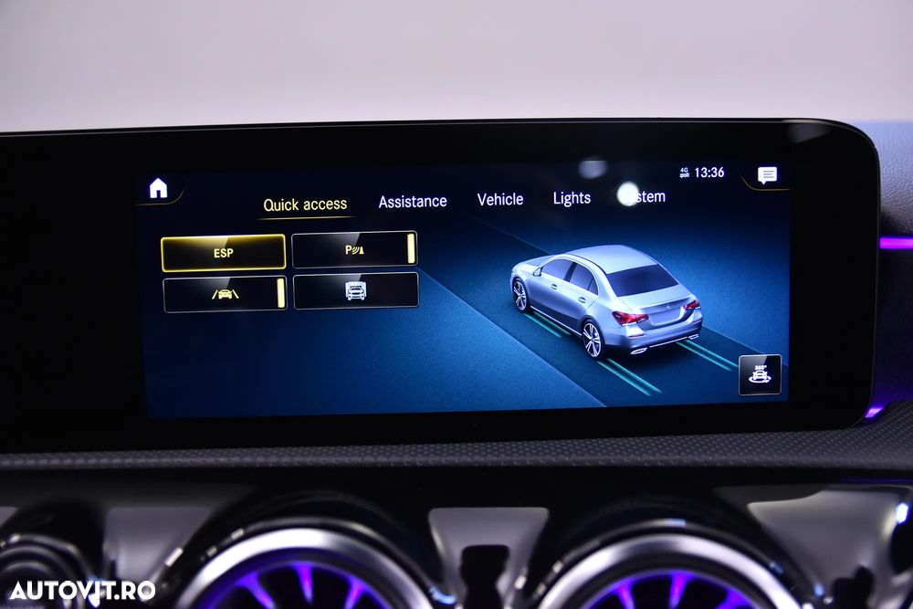 Mercedes-Benz A 200 Sedan 7G-DCT AMG Line - 21