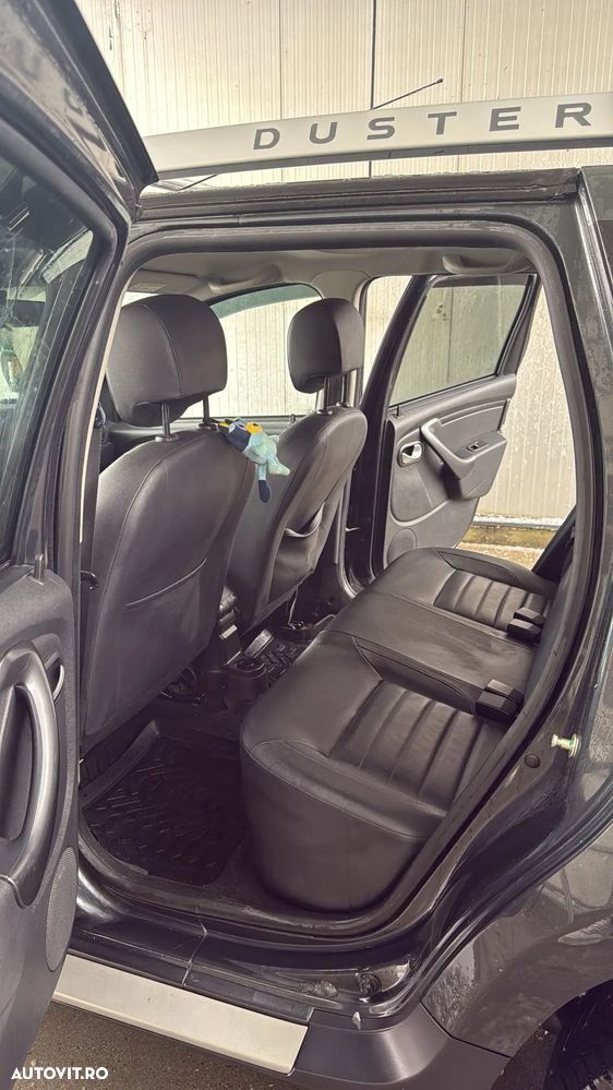 Dacia Duster 1.5 dCi 4x2 Prestige - 10