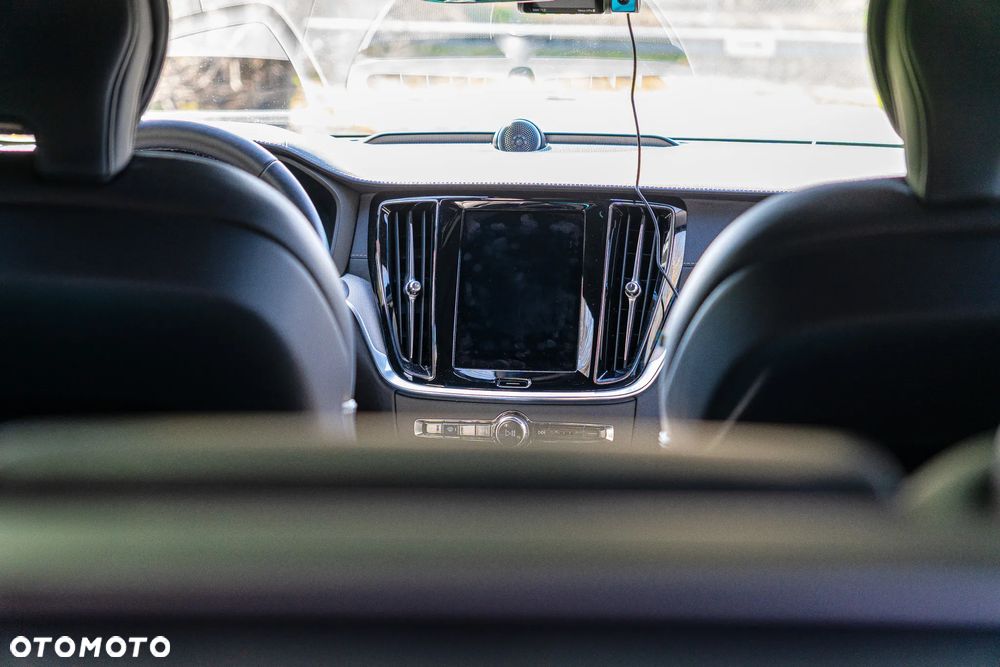 Volvo V60 B4 B Ultra Dark - 14