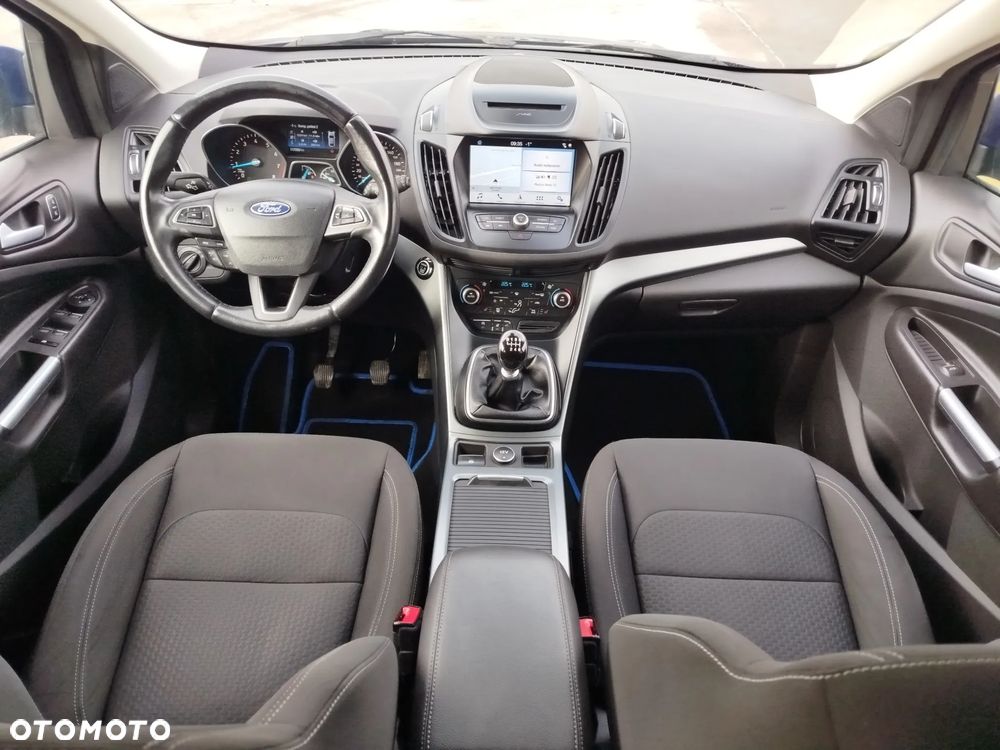 Ford Kuga - 14