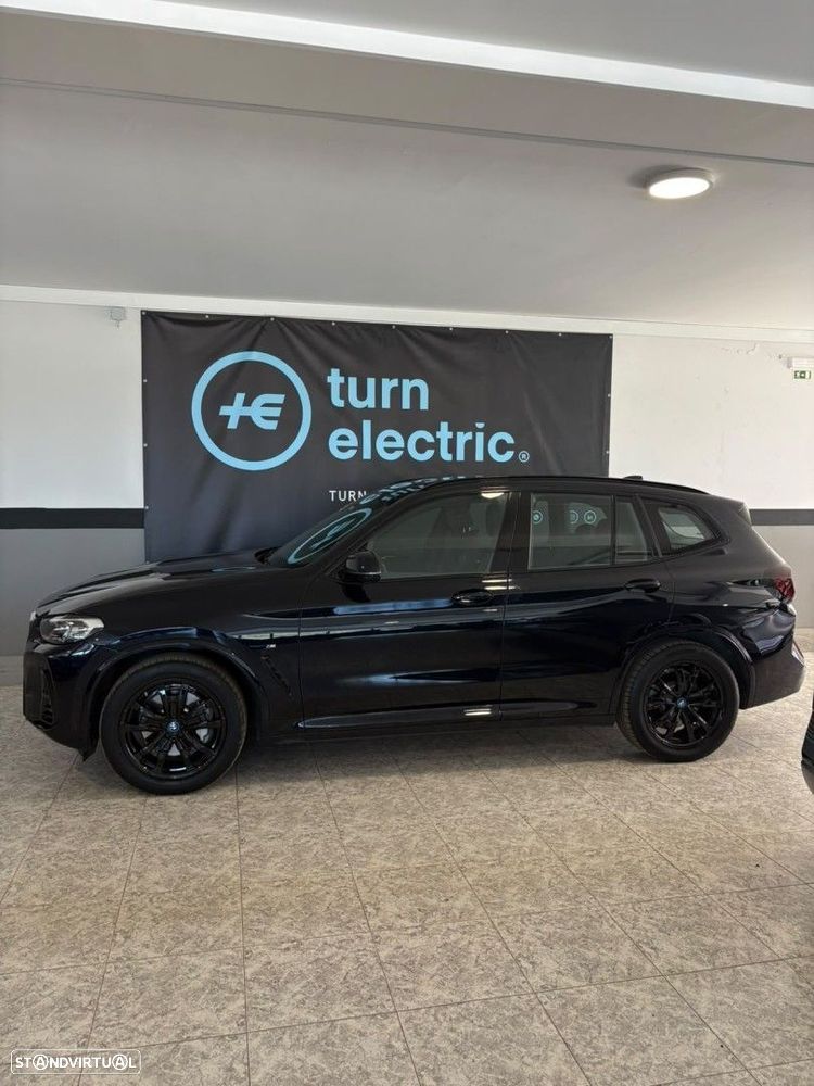 BMW iX3 M Sport Impressive - 2