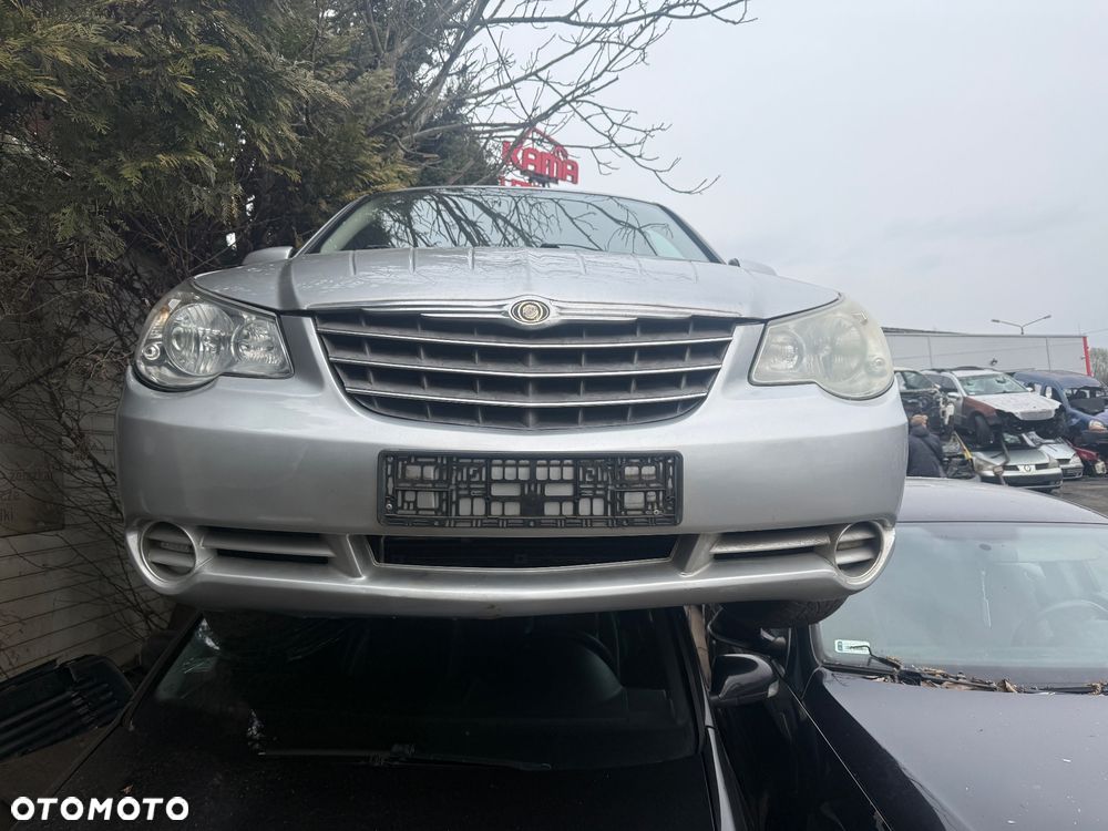 ZDERZAK PRZEDNI CHRYSLER SEBRING - 1