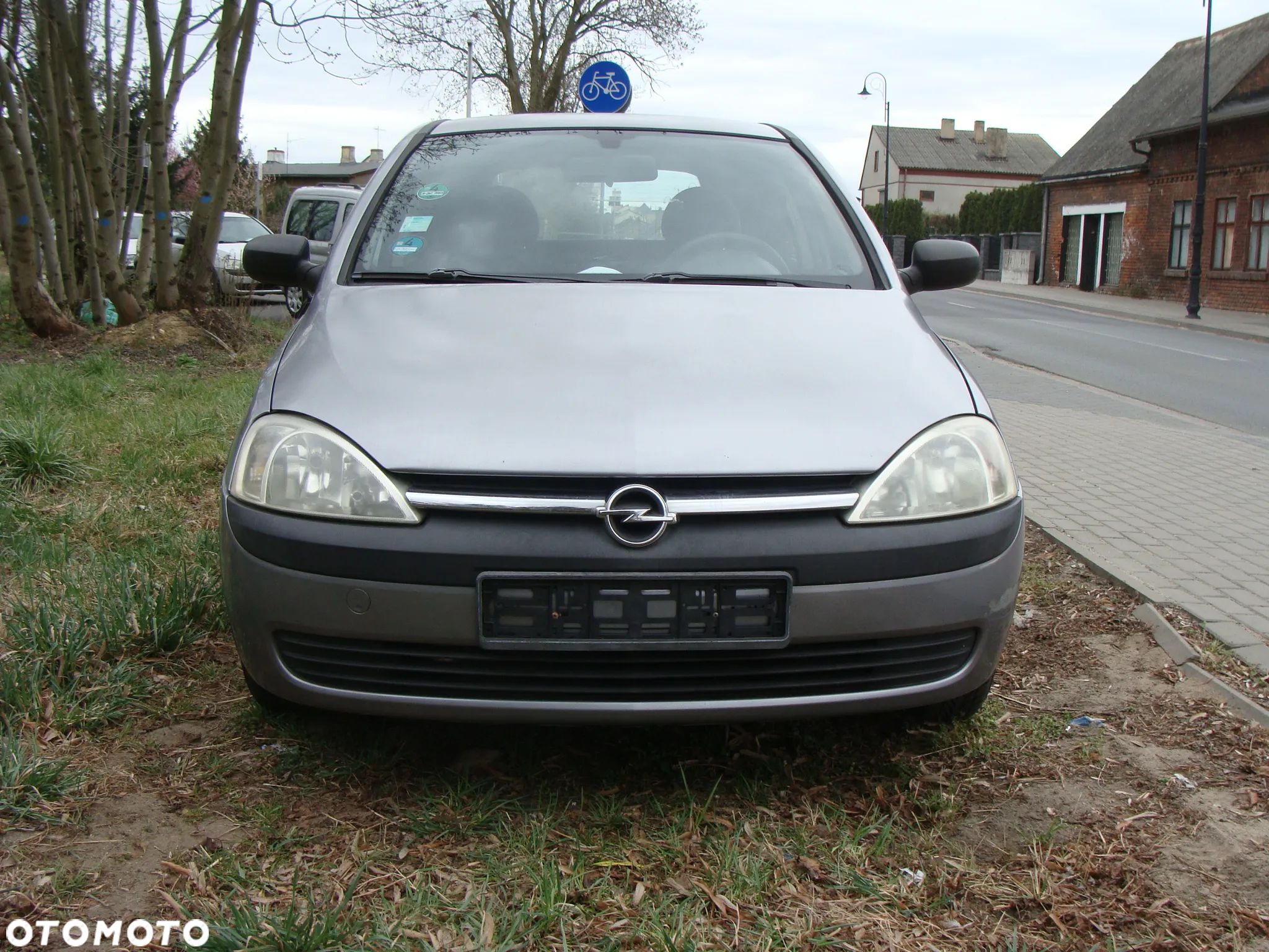 Opel Corsa 1.2 16V Comfort - 1