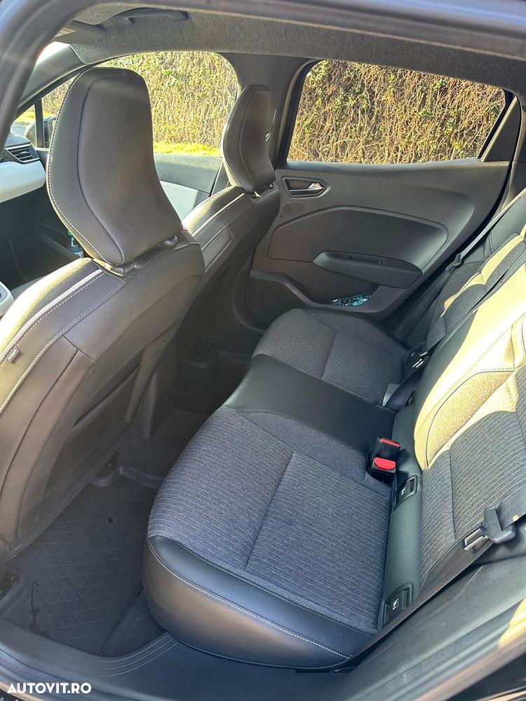 Renault Clio V Blue dCi 100 Techno - 12