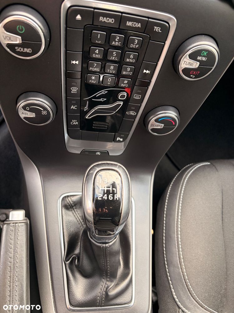 Volvo V40 T2 RDesign - 18