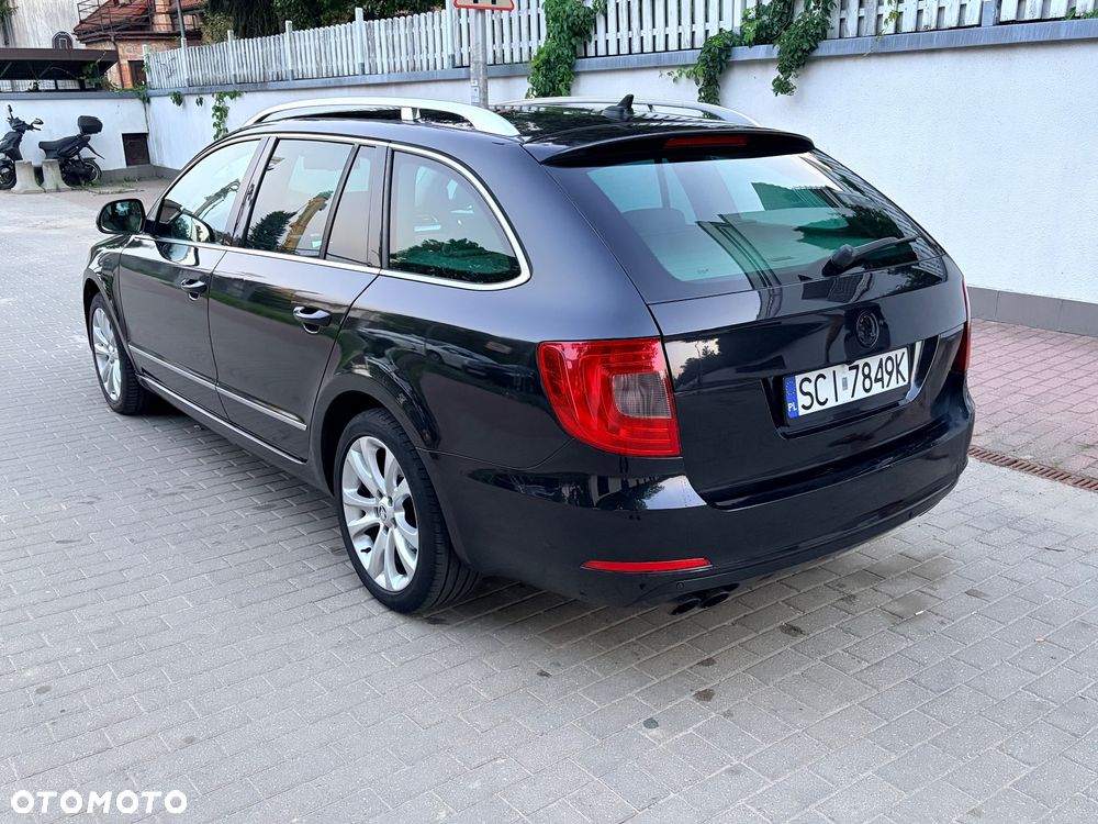 Skoda Superb 2.0 TSI L&K DSG - 4