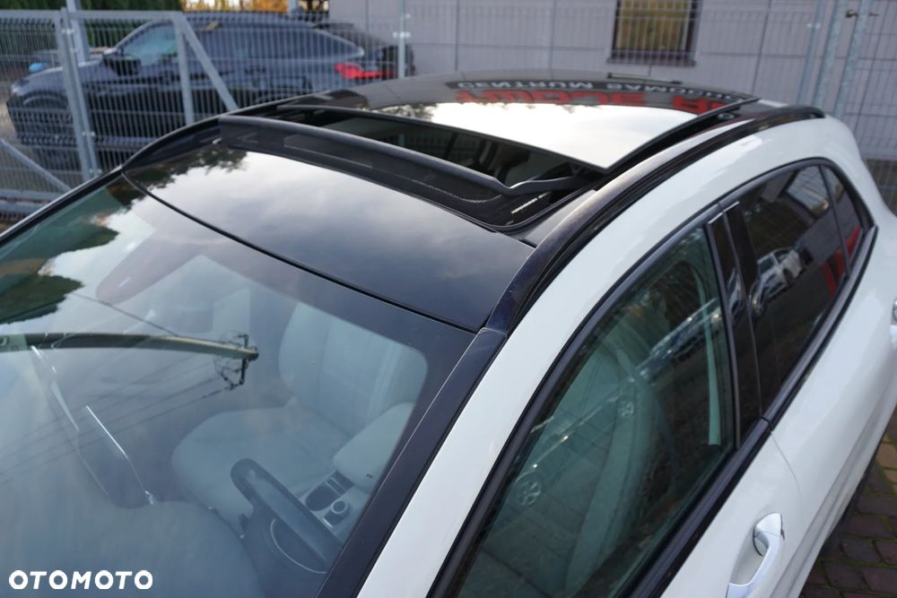 Mercedes-Benz GLA 250 4-Matic - 8