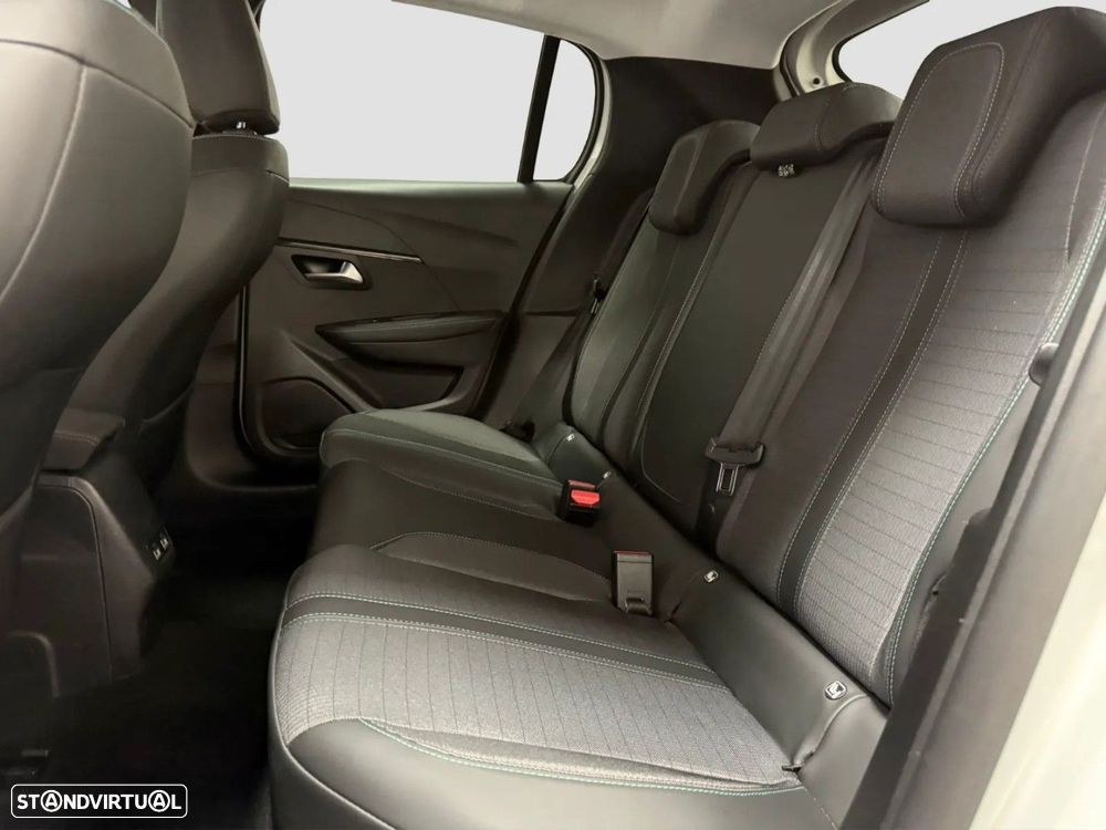Peugeot 208 1.2 PureTech Allure Pack - 9