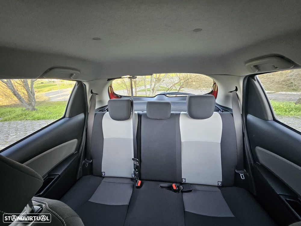 Toyota Yaris 1.0 VVT-i Comfort - 13