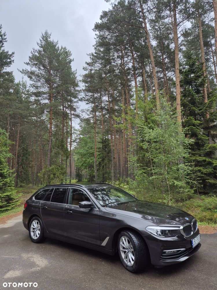BMW Seria 5 520d - 5