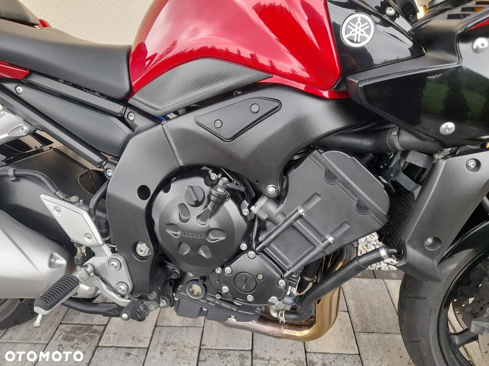 Yamaha FZ - 10