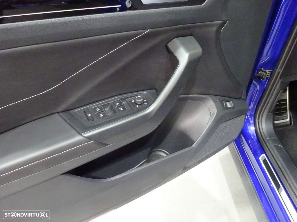 VW T-Roc 2.0 TDI R-Line DSG - 9
