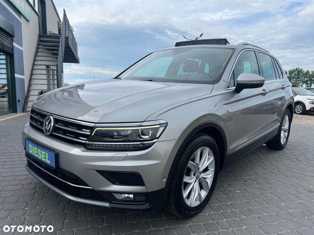Volkswagen Tiguan - 1