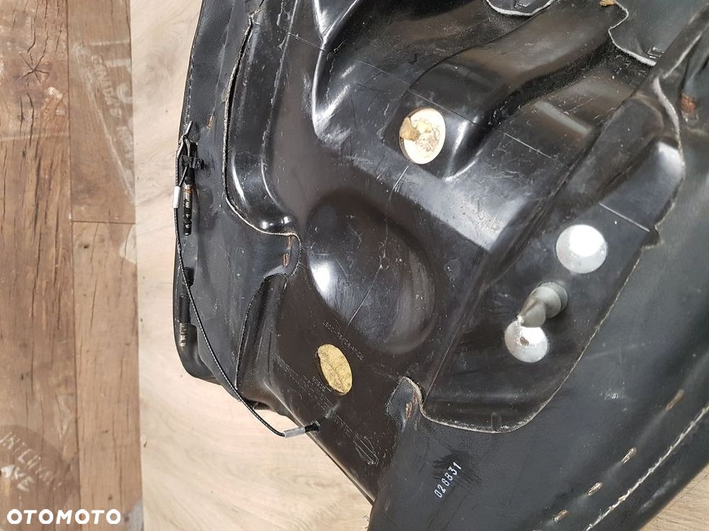 Siedzenie kierowcy Harley Davidson V-rod - 9