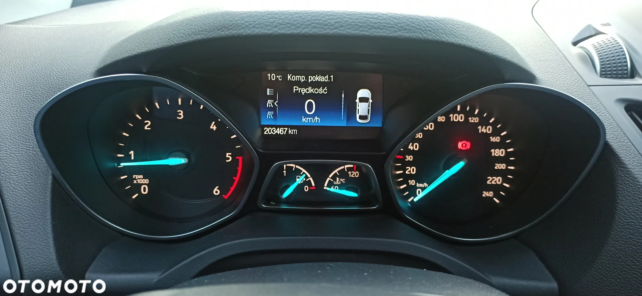 Ford Kuga 2.0 TDCi FWD Edition - 12