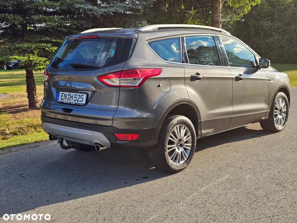 Ford Kuga 2.0 TDCi 4x4 Titanium - 34
