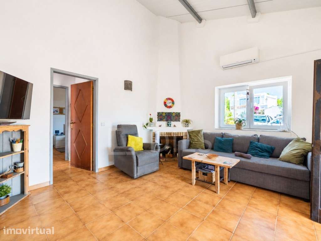 Casa de campo com 2 quartos e um grande terreno perto de Loulé - Grande imagem: 4/20