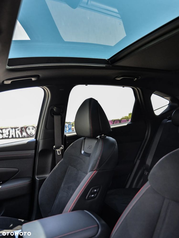 Hyundai Tucson 1.6 T-GDi HEV N-Line 4WD - 33
