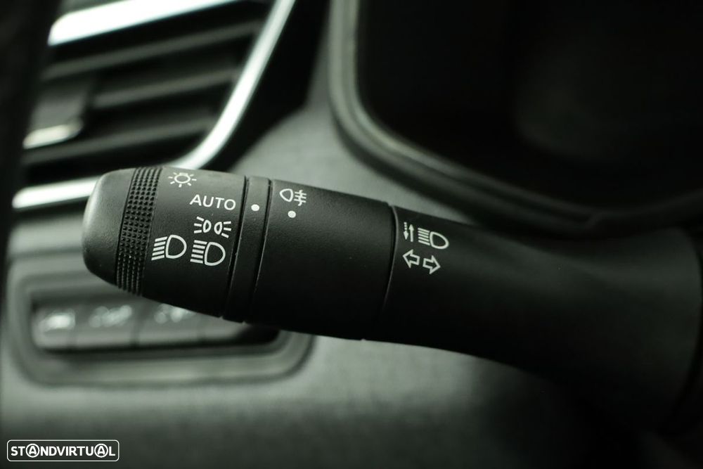 Renault Clio 1.0 TCe Evolution - 16