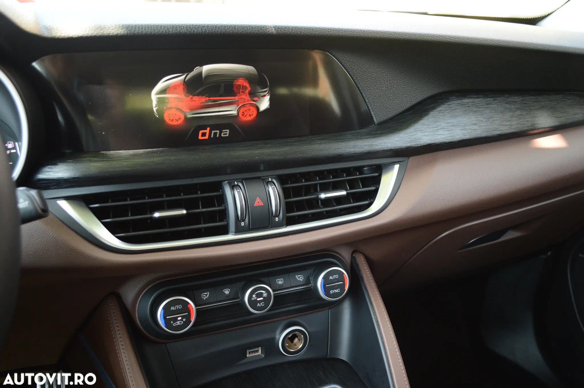 Alfa Romeo Stelvio 2.2 Diesel 16V AT8 Q4 Lusso - 18