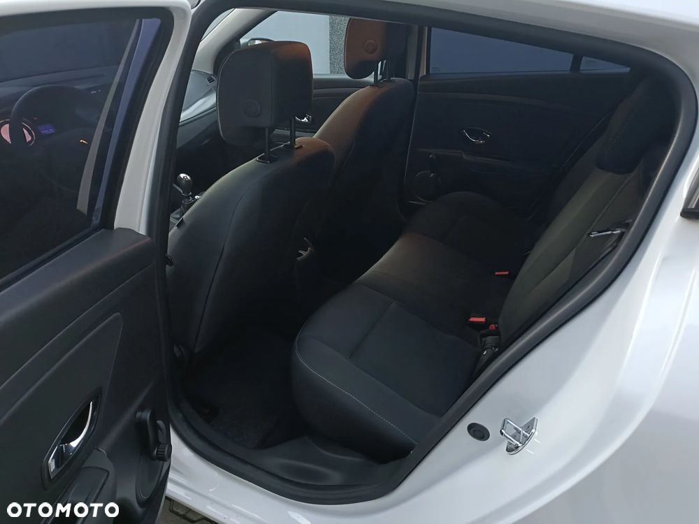 Renault Megane 1.6 16V Authentique - 9