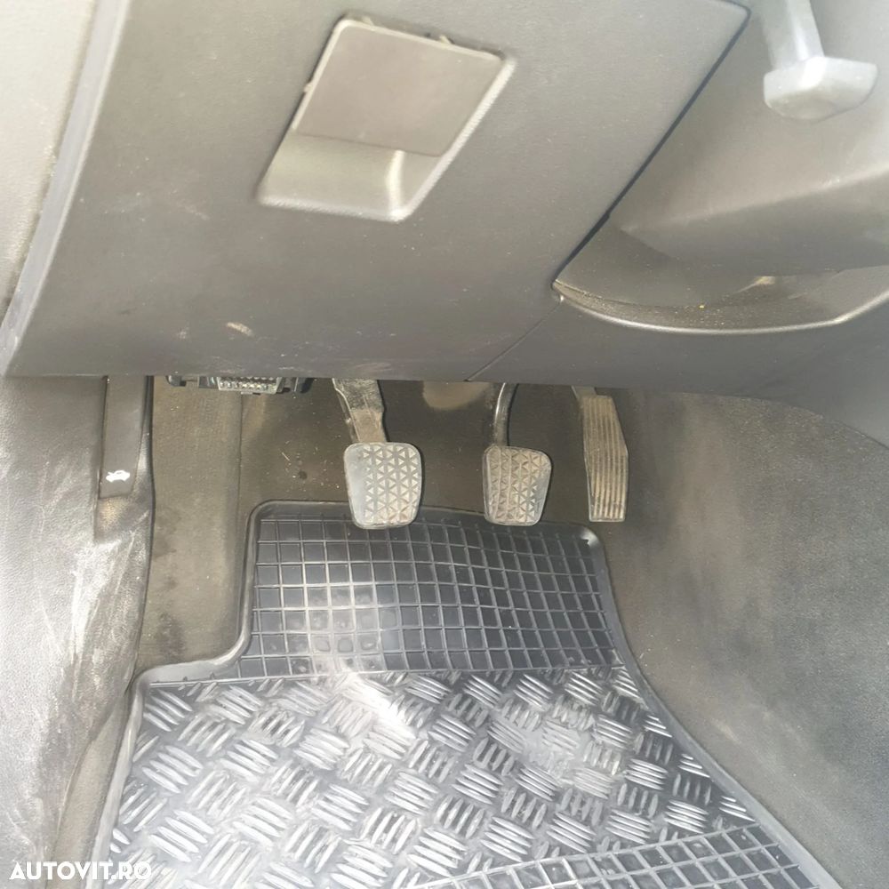 Opel Insignia 1.8 - 17