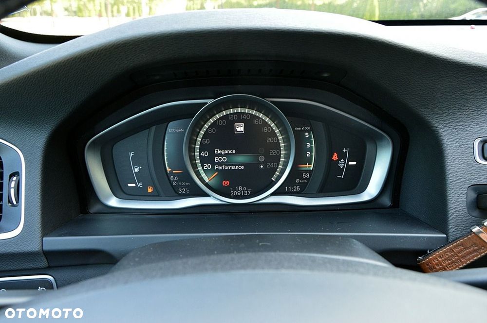 Volvo V60 - 31