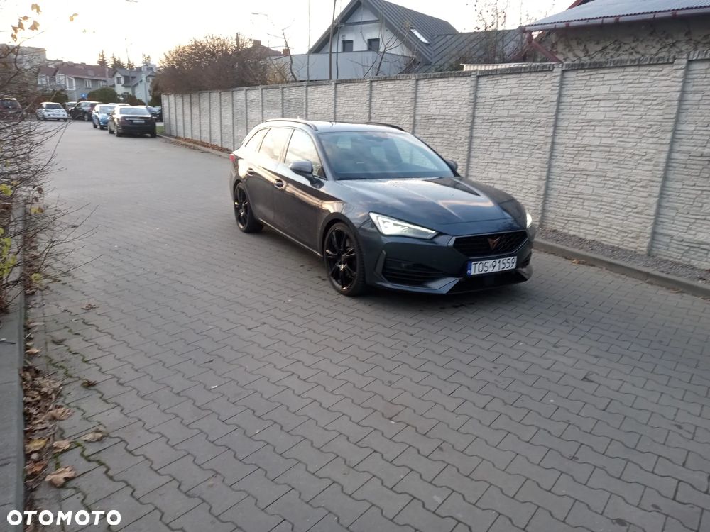 Cupra Leon Sportstourer - 4