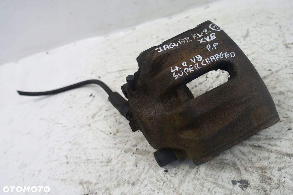 Jaguar XK XKR XK8 4.0 V8 PRZEDNI ZACISK HAMULCOWY - 1