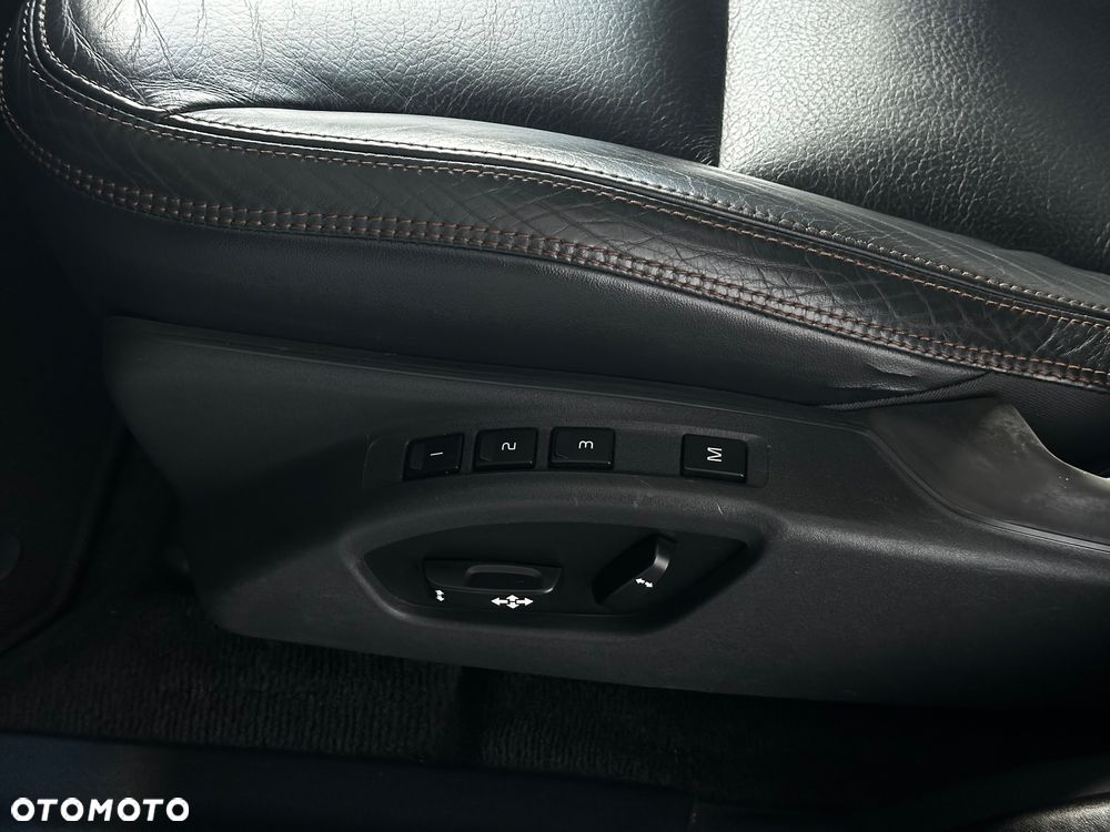 Volvo XC 60 - 17