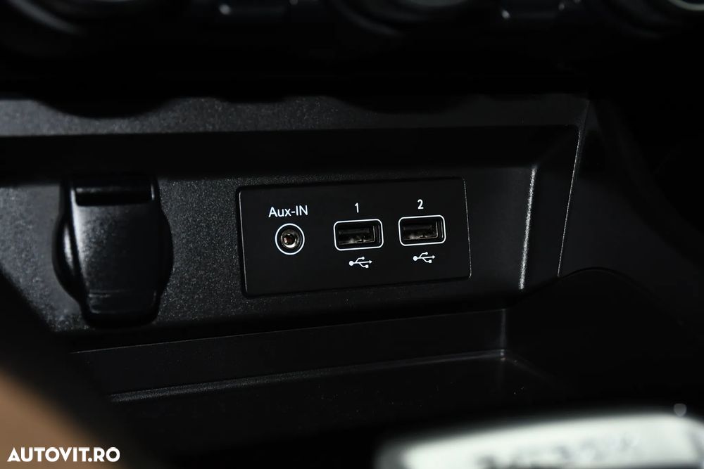 Renault Arkana E-TECH 145 Evolution - 28