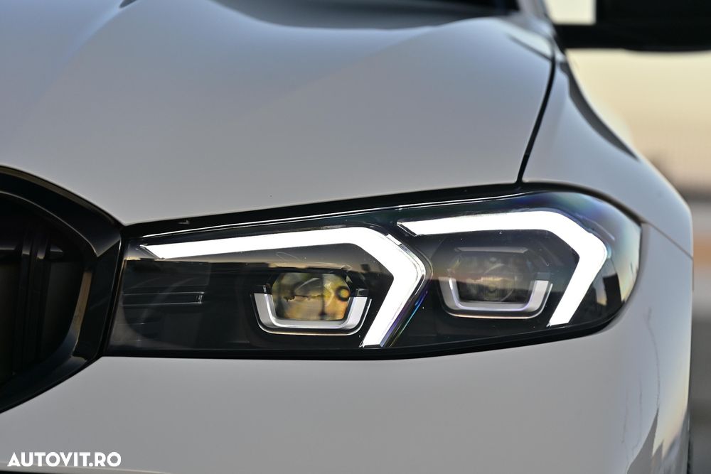 BMW Seria 3 330i xDrive Aut. M Sport - 34